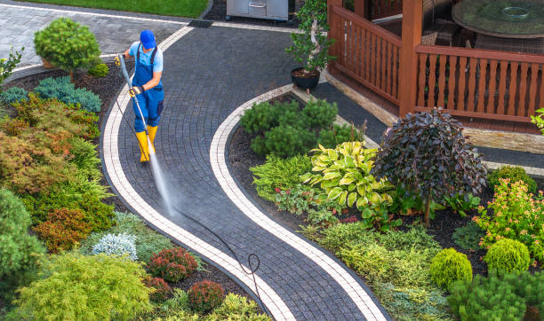 Why Choose Our Certified Pressure Washing Experts for Your Project Needs in Voorheesville, NY?